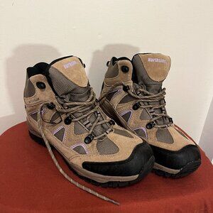 Brand new waterproof Northside hiking boots, size 9.5